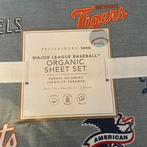 Pottery Barn Teen Cooperstown MLB full sheet set. New in bag with tags.